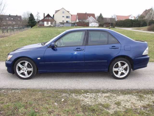 lexus profil.JPG